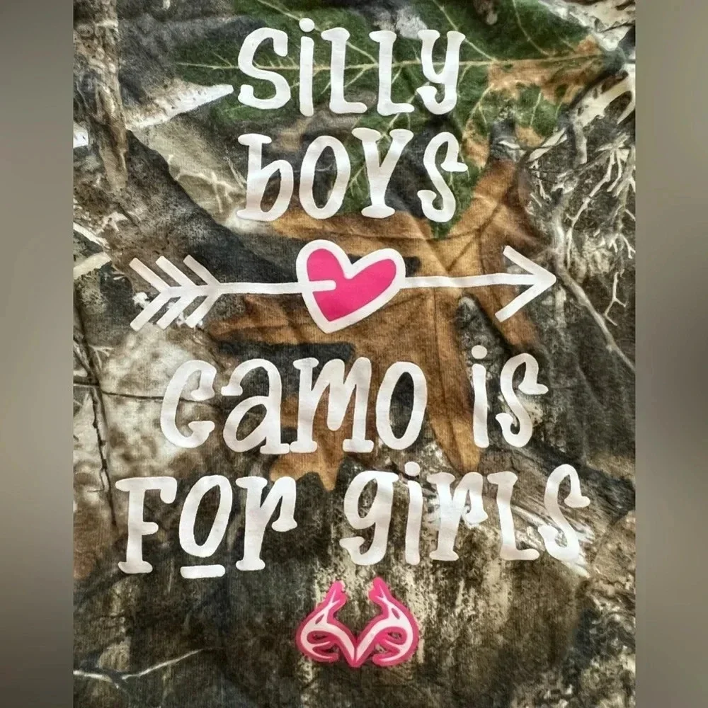 REALTREE | baby girl camouflage onesie. Size: 24M​